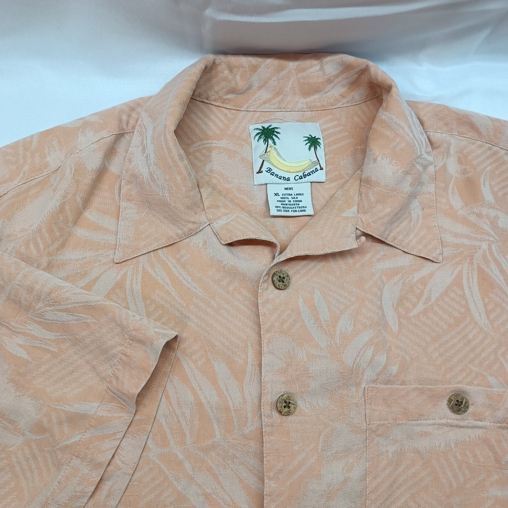 Banana Cabana Mens XL Silk Tropical Camp Shirt Peach Palm Floral Button Down